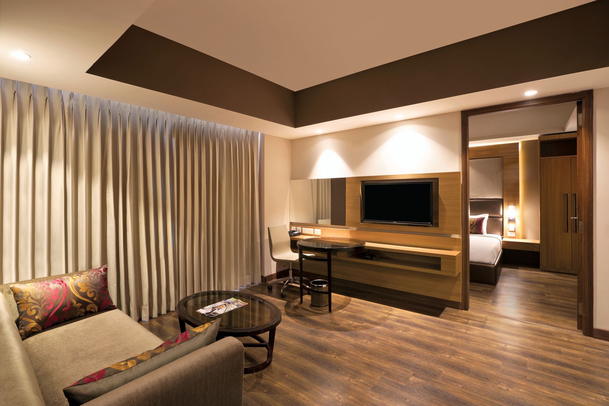 Lemon Tree Hotel Sohna Road Гургаон Экстерьер фото